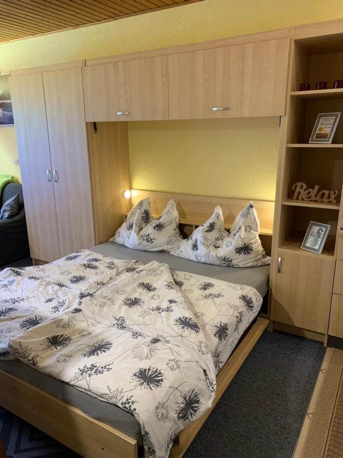 Ferienwohnung Chrisi Im Kulmhof タウプリッツ エクステリア 写真