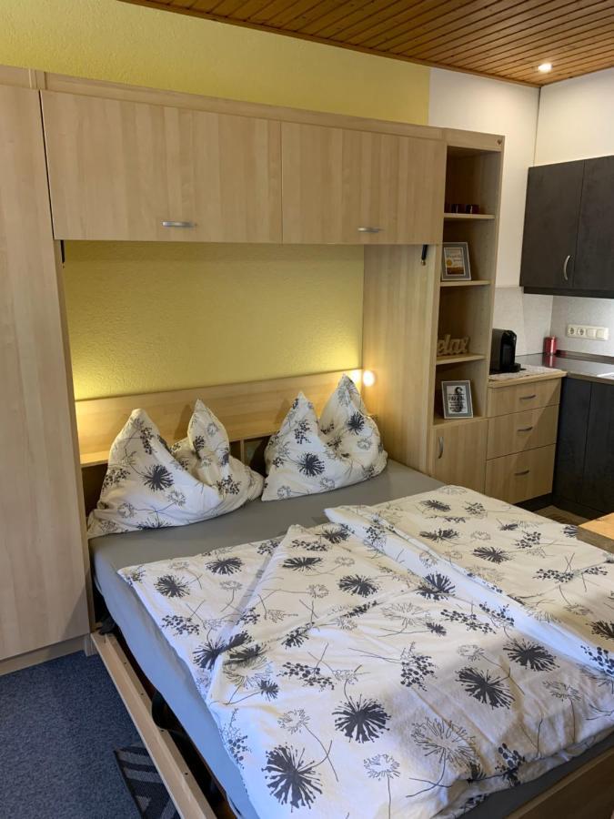 Ferienwohnung Chrisi Im Kulmhof タウプリッツ エクステリア 写真
